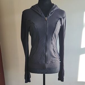 CLEARANCE Puma Women's Charcoal Zip-Up Hoodie With 2 Pockets, Lightweight  Small